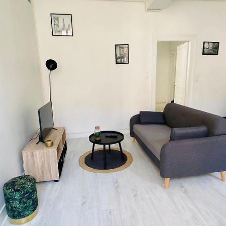 Le Moderne Apartment Issoudun Luaran gambar