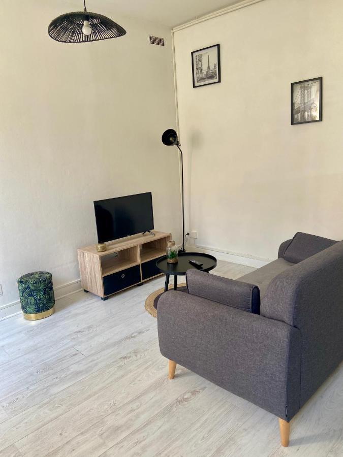 Le Moderne Apartment Issoudun Luaran gambar